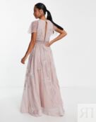 Розовое платье макси с жемчугом и цветочной вышивкой ASOS DESIGN Petite Bri