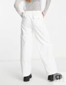 Белые брюки карго с заниженной талией Reclaimed Vintage
