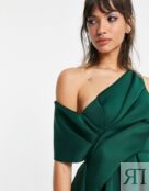 Зеленое платье миди для выпускного с открытыми плечами ASOS DESIGN