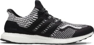 Кроссовки Adidas UltraBoost 5.0 DNA 'Black White', черный