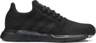 Кроссовки Adidas Swift Run 'Core Black', черный