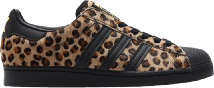 Кроссовки Adidas atmos x Superstar 'Cheetah', коричневый H67529 | Brown фото 1