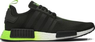 Кроссовки Adidas Star Wars x NMD_R1 'Yoda', зеленый