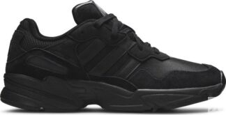 Кроссовки Adidas Yung-96 'Triple Black', черный