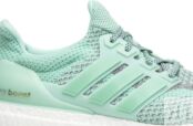 Кроссовки Adidas UltraBoost 2.0 LTD 'Lady Liberty', зеленый CG2928 | Green фото 2