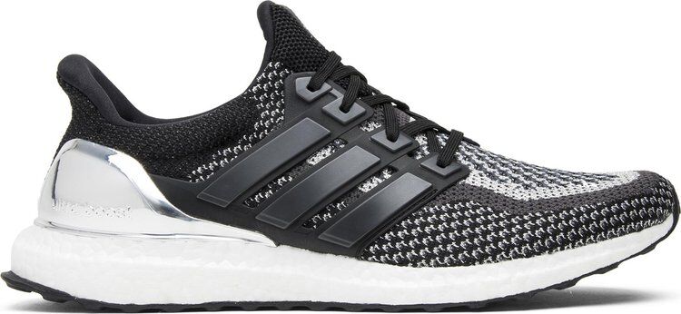 Кроссовки Adidas UltraBoost 2.0 Limited 'Silver Medal', черный BB4077 | Black фото 1