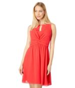 Платье Vince Camuto, Chiffon Twist Front Fit-and-Flare 9718849 | Strawberry фото 1