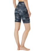 Шорты Beyond Yoga, Spacedye Printed High Waisted Biker Shorts 9489843 | Silver Mist Camo фото 2