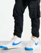 Бело-синие кроссовки Nike Blazer Mid '77